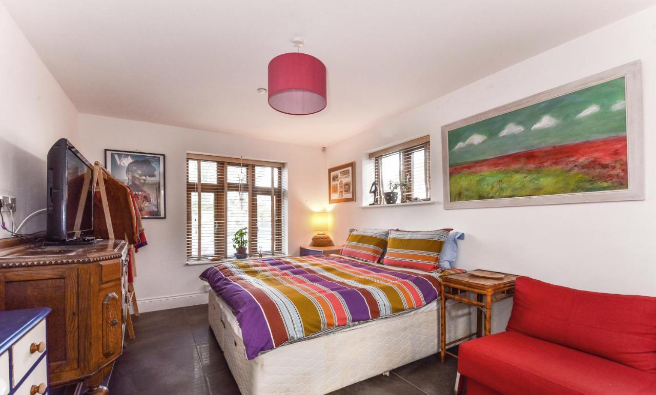 The Enclave Bed & Breakfast Worthing Dış mekan fotoğraf